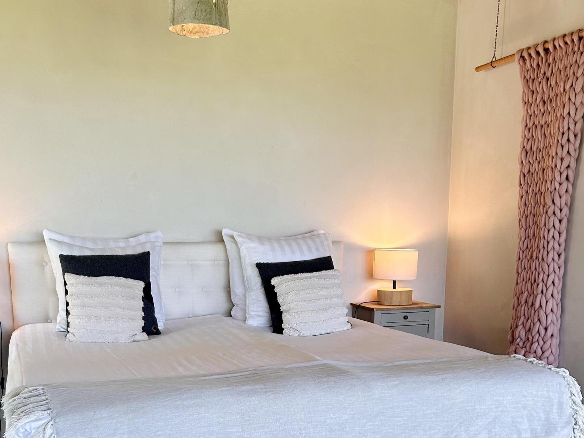 Bed & Breakfast Domein Holset Bruisendwijnhuis 3*